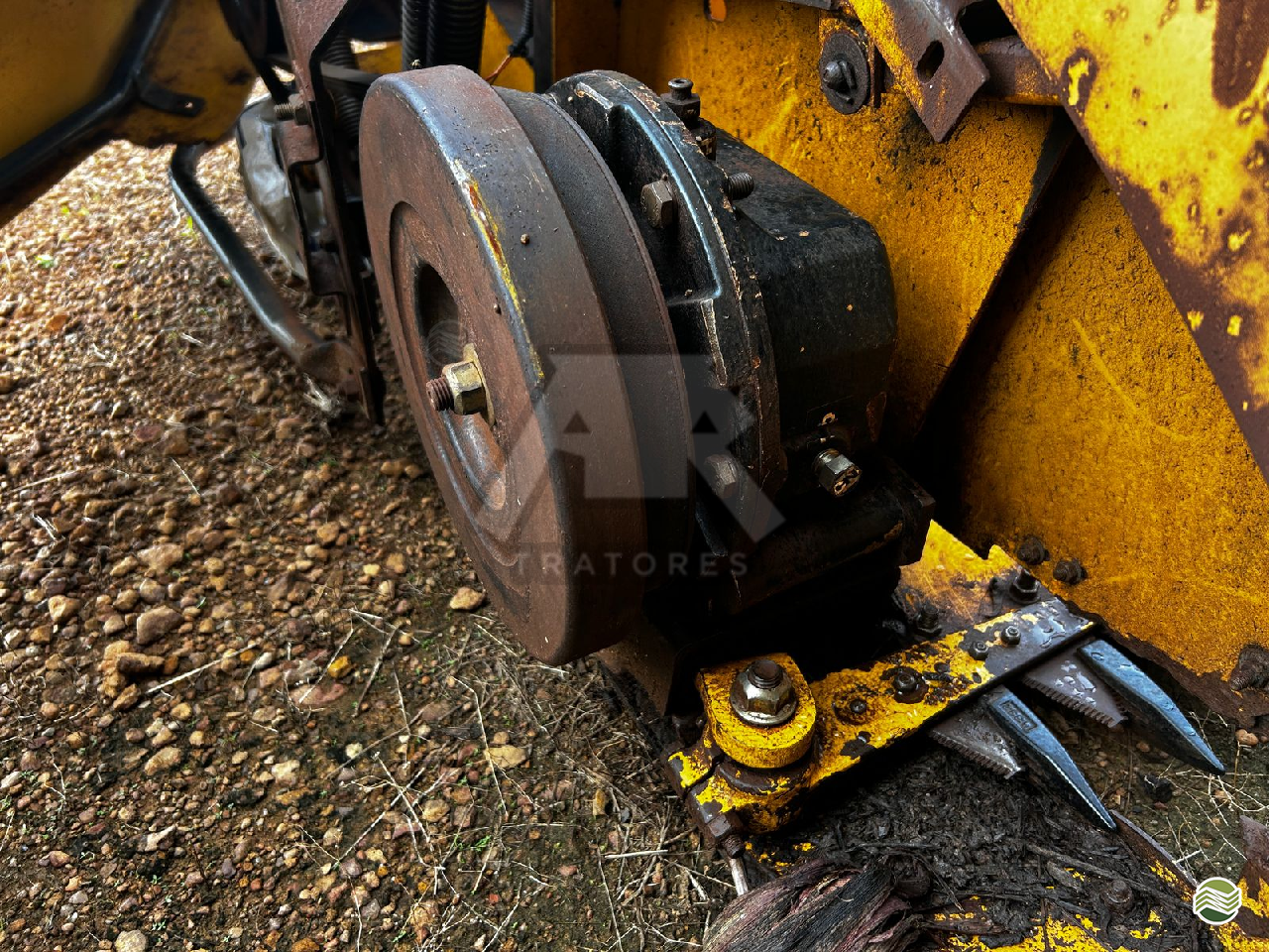 Caixa de navalhas 87050983 cnh 